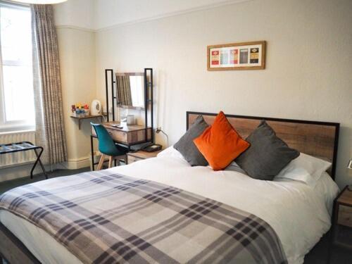 Hayward'S At The Grasmere Keynsham Ngoại thất bức ảnh