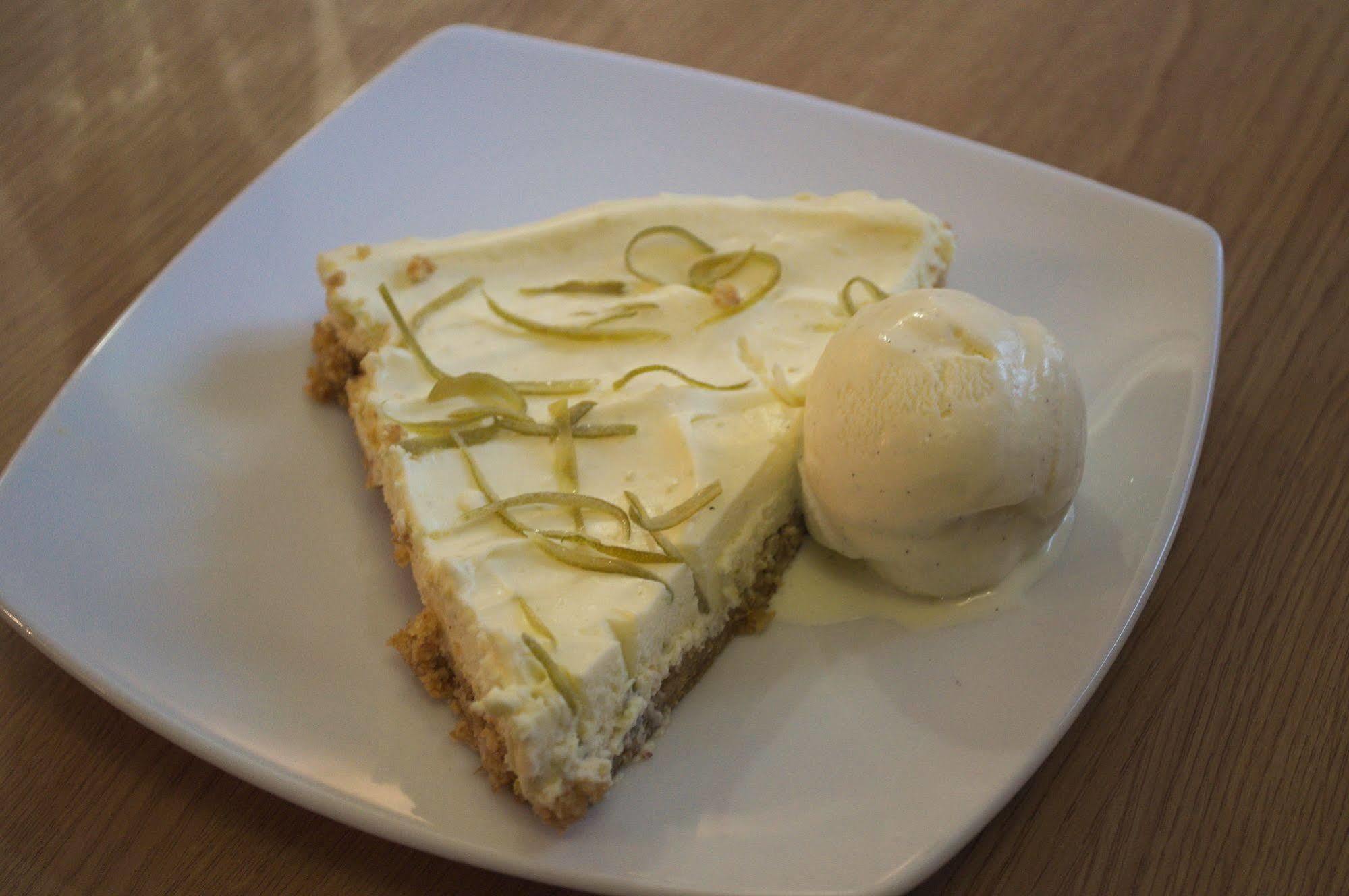 Hayward'S At The Grasmere Keynsham Ngoại thất bức ảnh